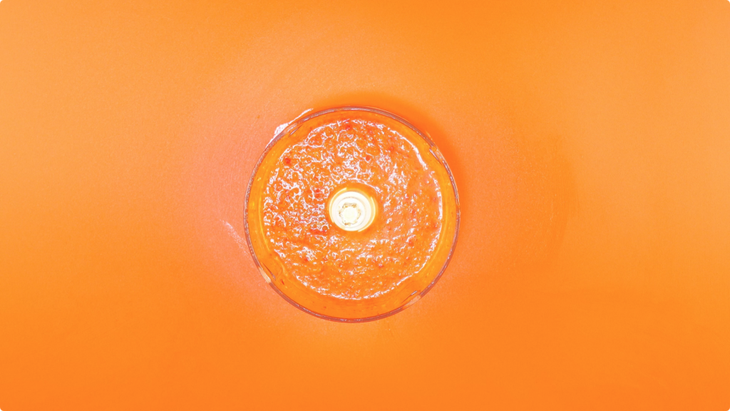 Isolated blender of hot sauce